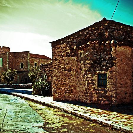 Areos Polis Boutique Hotel Areopoli Exterior photo