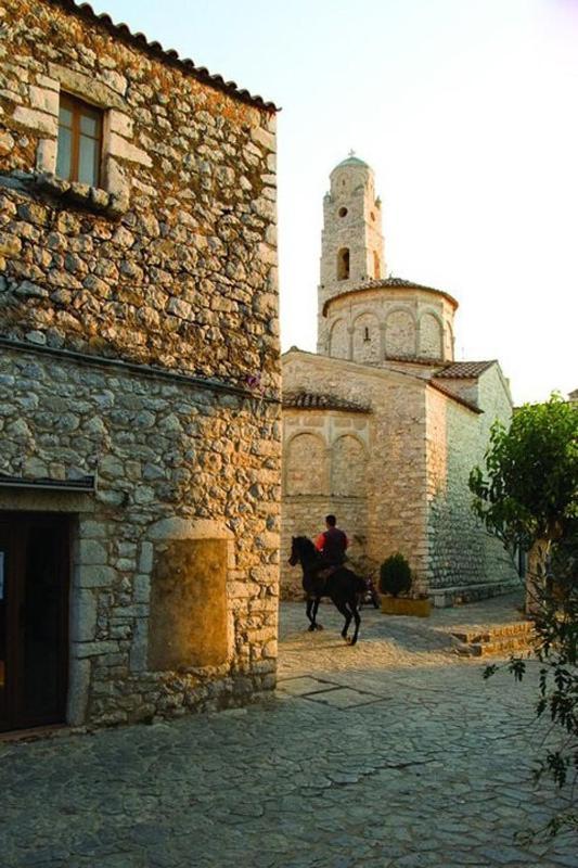 Areos Polis Boutique Hotel Areopoli Exterior photo
